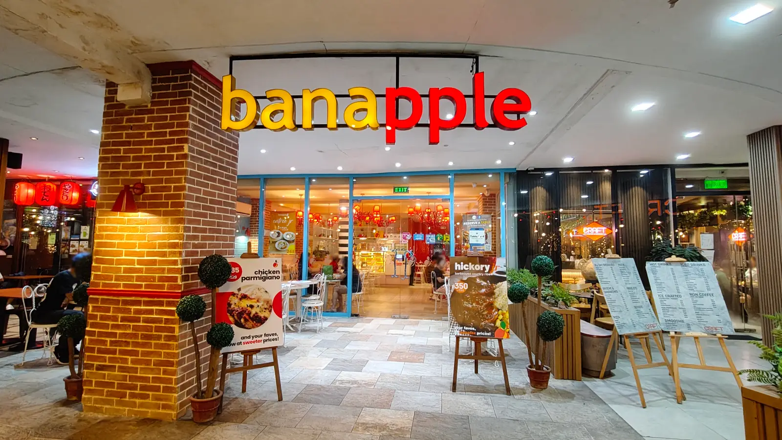 BANAPPLE in SM City North EDSA